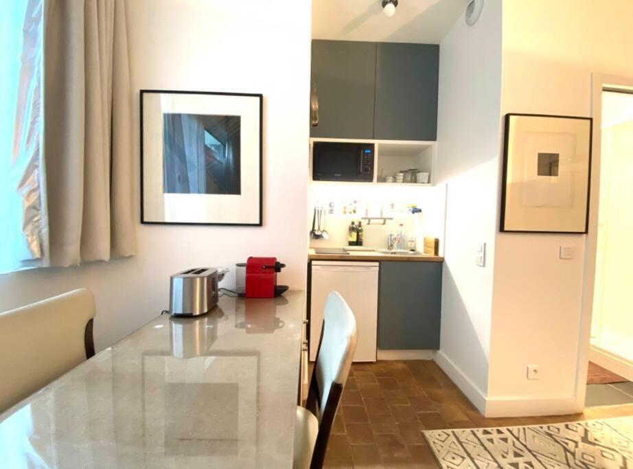 Tres Joli Studio En Plein Coeur Du 11Eme Paris Luaran gambar