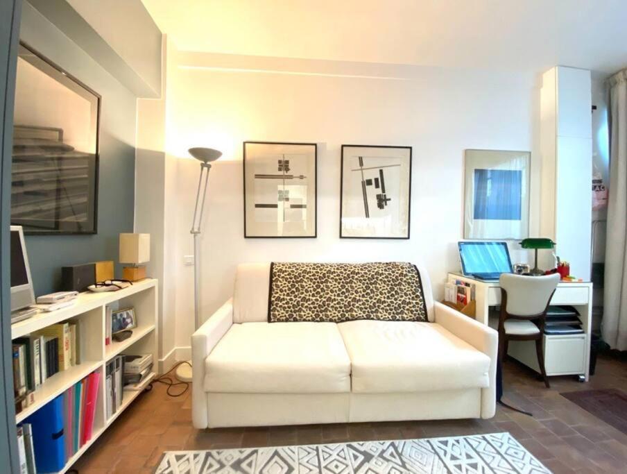 Tres Joli Studio En Plein Coeur Du 11Eme Paris Luaran gambar